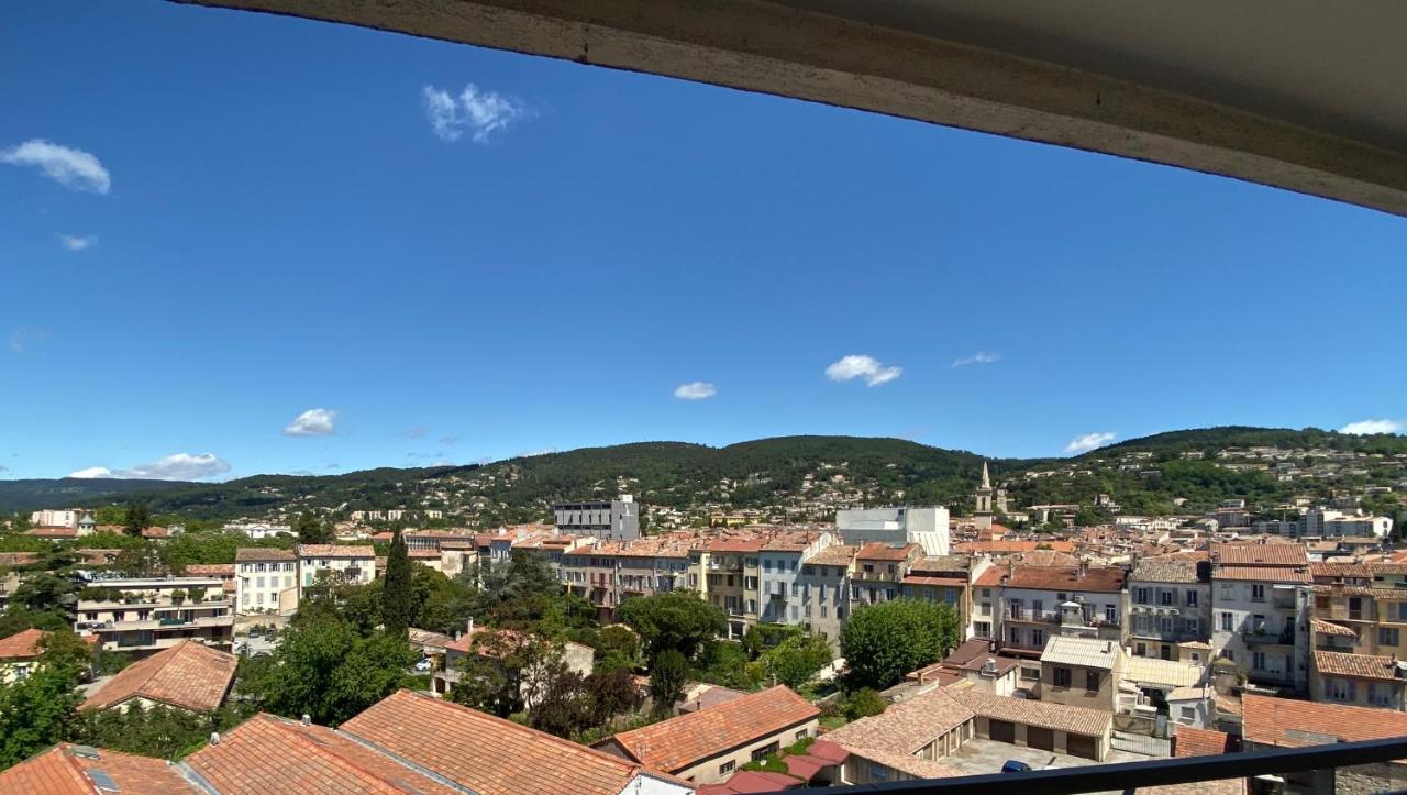 Au 5Eme Ciel Appartement Draguignan Buitenkant foto