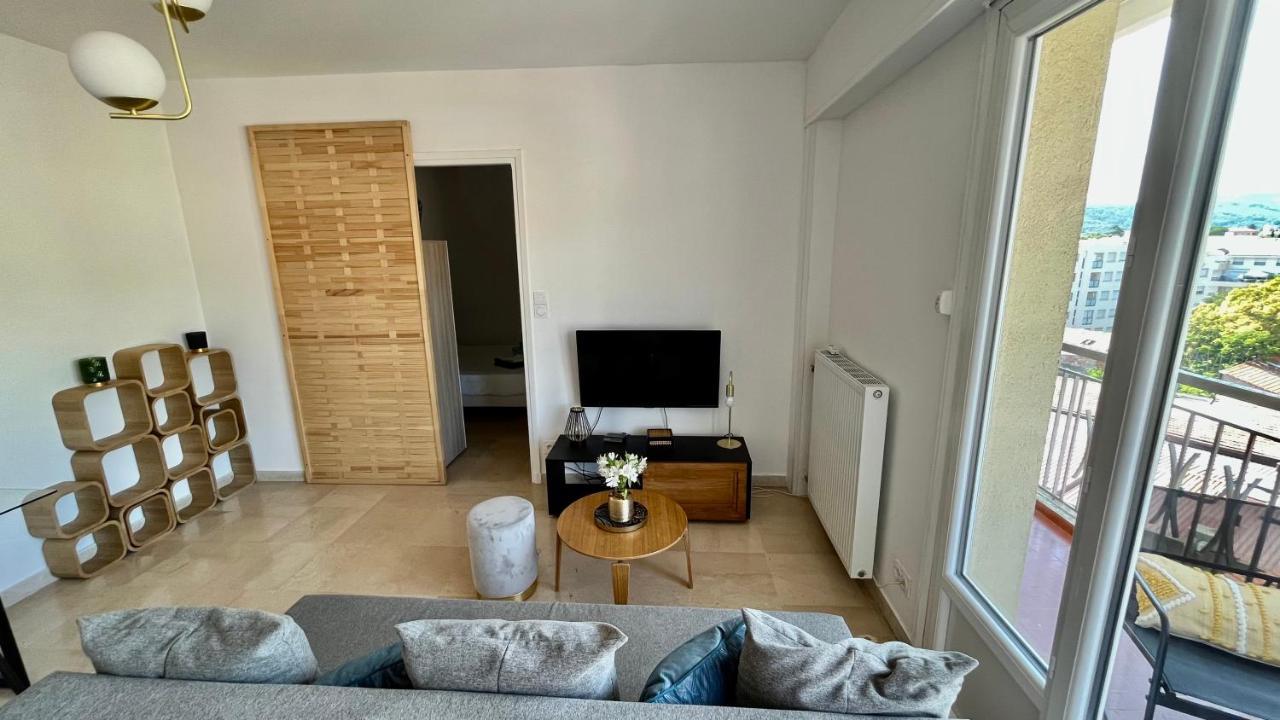 Au 5Eme Ciel Appartement Draguignan Buitenkant foto
